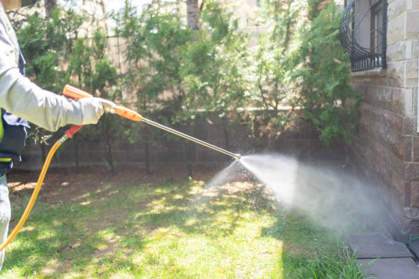 Best Commercial Pest Control Services  in Park Layne, OH